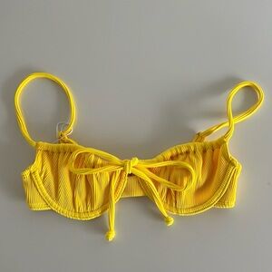KULANI KINIS RUCHED UNDERWIRE BRA BIKINI TOP
- Sunshine Yellow Ribbed BRAND NEW